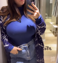 NIPPLEStetteBIGcamelCAMERINOsusy7044.png