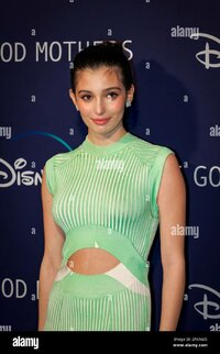 roma-italia-04th-apr-2023-gaia-girace-partecipa-alla-prima-le-buone-madri-allo-space-cinema-mo...jpg