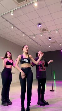 vlcsnap-2024-03-22-21h50m07s888.jpg