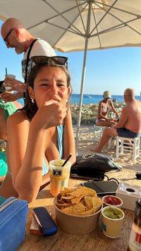 Coastume azzuro sopra e sotto altro 04.jpg