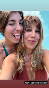 la_andreozzi_official_1723398122_8227069.jpg