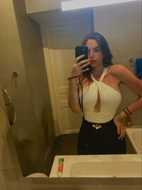 LoveThreads.Net_463371775_856446193313127_163740297610204615_n.jpg