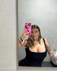 LoveThreads.Net_461055328_18455123338051292_8222278865857733213_n.jpg