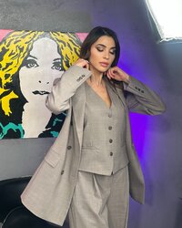 ceciliacapriottichic_1736363553_3541196609335692215_599484399.jpg