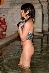 Sara-Tommasi-Nuda-06.jpg