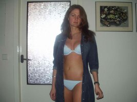 privat super frau  strip und nackt (1).JPG
