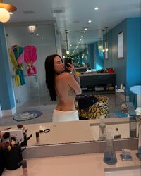 ddlovato_1738609771108.jpg