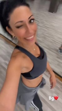 vlcsnap-2025-04-02-19h15m03s123.jpg