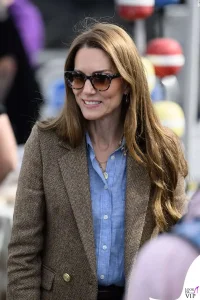 kate-middleton-occhiali-stile-british.webp
