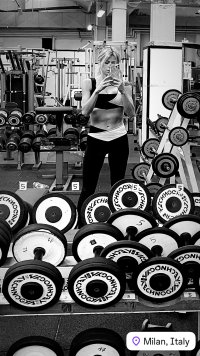 camila_giorgi_official_1746169066_1274310402.jpg