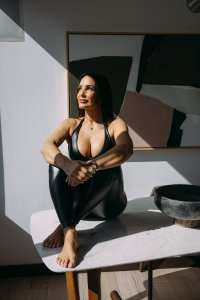 GIWGj0GWEAIoDDR.jpg_large.jpg