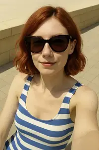 ZC_13_Il selfie di nadia.webp