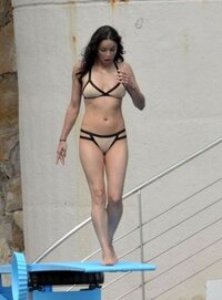 michelle-rodriguez-sul-trampolino.jpg