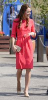 kate-middleton-visits-an-m-pact-plus-counselling-programme-in-london-july-2014_9.jpg