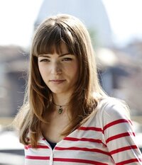 Aurora Ruffino 06.jpg