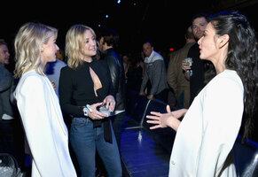 Kate-Hudson--DirecTV-Super-Saturday-Night--11.jpg