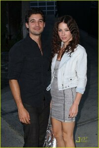 steven-strait-lynn-collins-01.jpg