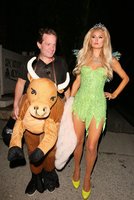 paris-hilton-at-a-halloween-party-in-los-angeles-10-31-2016_11.jpg