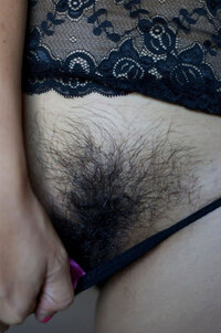 hairy_am0E33v5.jpg