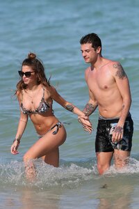 Chiara-Nasti-in-Bikini-2017--10.jpg