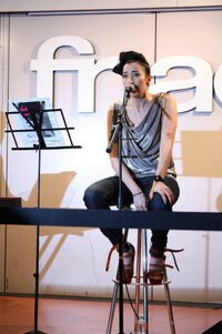 Nina-Zilli-Feet-1249064.jpg