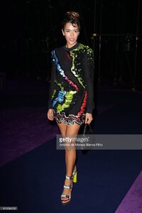 Nina-Zilli-Feet-2897653.jpg