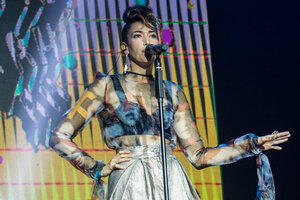Nina-Zilli-Milano-2017-foto-concerto-18-ottobre15.jpg