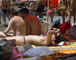 beach4353596.jpg