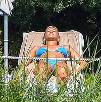 76492618_panda-for-hqcelebcorner-net-4.jpg