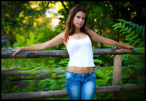 303666_Ginevra_Portrait_06_jpg248f6d2307323f8b6d31a7ecef69aa21.jpeg