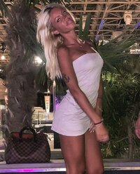 elianacartella - BzoJF0Uo-cw.jpg