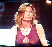 monicavanali04..jpg