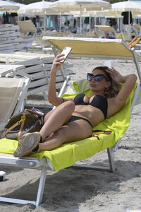 115434765_hqcelebcorner-52.jpg