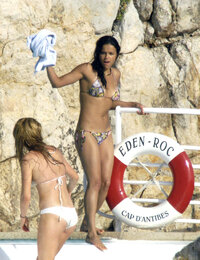 michelle rodriguez in bikini 17.jpg
