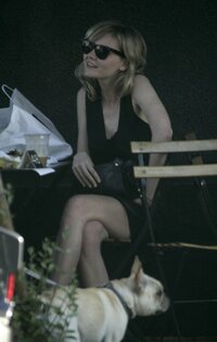 kirsten dunst al bar 04.jpg