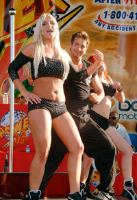 brooke hogan in concerto 05.jpg