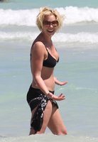 katherine heigl in bikini 10.jpg