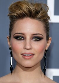 92111_Agron_fr_00_3__122_182lo.jpg