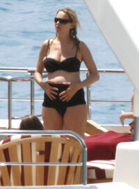 uma thurman in bikini 01.jpg