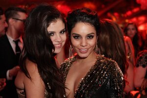 vanessa hudgens al golden globes 15.jpg