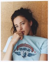 Eliza-Cummings-Wonderland-Magazine-Summer-2017-Charlotte-Hadden-5.jpg
