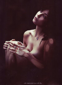 DaisyLoweLoveMagazineUKIssue7ofSpring_Summer2012byTobyMcFarlanPond4.jpg