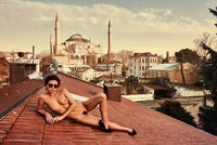 Marisa_Papen_by_Jesse_Walker_'Turkey'_23.jpg