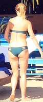 gwyneth paltrow in bikini 01.jpg