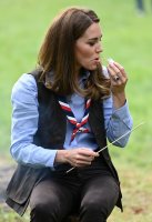 kate-middleton-visits-a-scout-group-in-northolt-09-29-2020-8.jpg