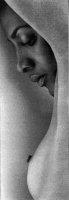 images-marie-jose-perec-nue-dans-shoot-inconnu-topless-sein-softcore-decolette-13371-d0308.jpg