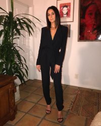 Emmanuelle-Chriqui-Feet-4616980.jpg