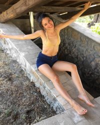 lavinia guglielman in bikini 16.jpg