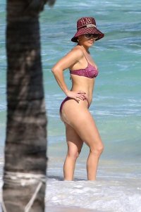 Jennifer-Lopez-Sexy-The-Fappening-Blog-31-2.jpg