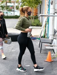 Jennifer-Lopez-Sexy-31-thefappeningblog1.com_.jpg